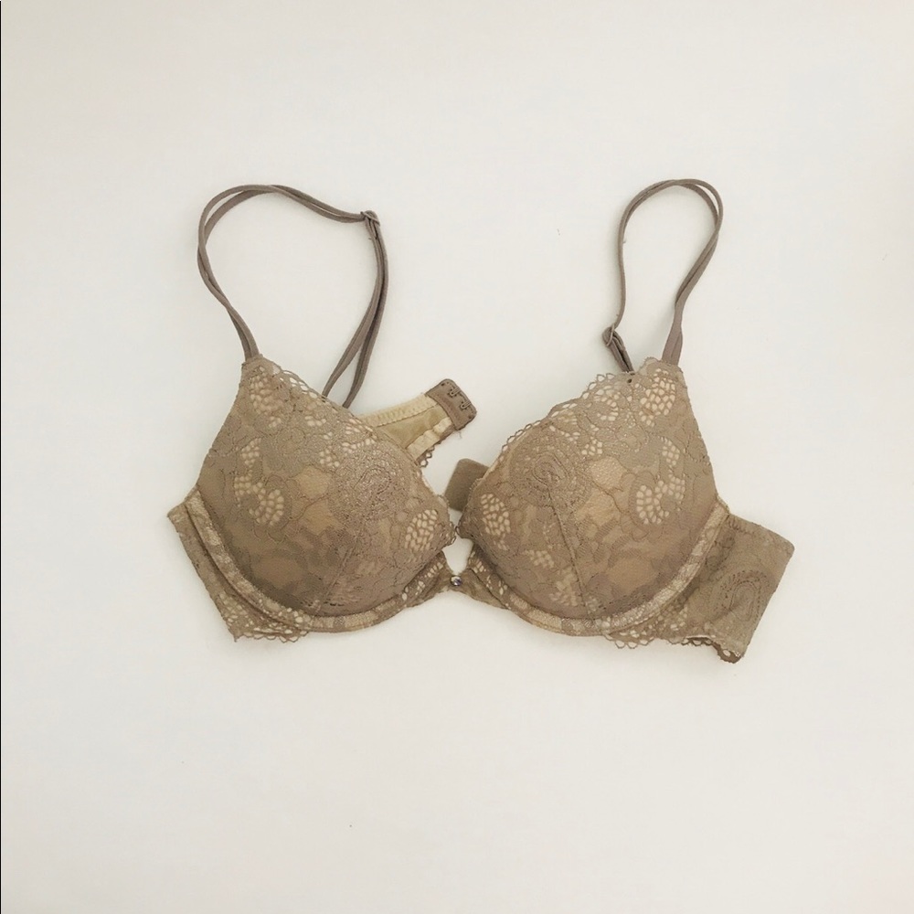VS 32B lacy Underwire push-up bra